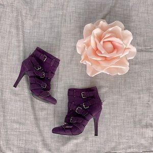 Quality Construction Made From Premium Velvet